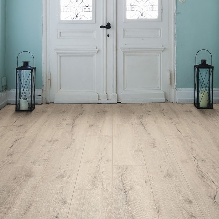 HARO Laminat Alpineiche grau Landhausdiele 4V | Tritty 100 | 2.Wahl | 16,5 m²-4018427364410 guenstig bei bodenverkauf.de kaufen HARO Laminat Alpineiche grau Landhausdiele 4V | Tritty 100 | 2.Wahl | 16,5 m²-4018427364410