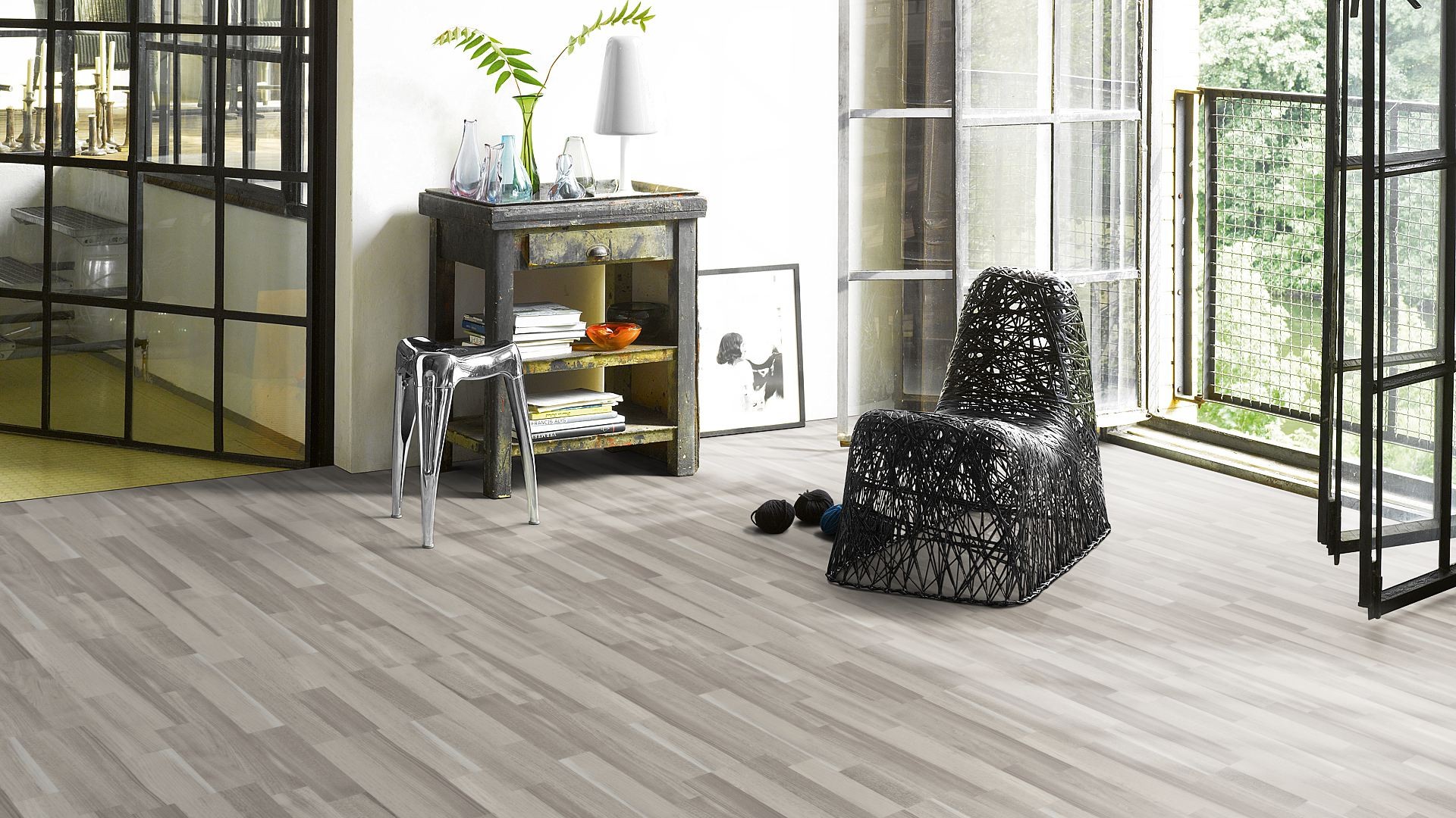 PARADOR Laminat Akazie grau Schiffsboden 3-Stab Seidenmatte Struktur | Basic 200 | 17 m²-4014809139829