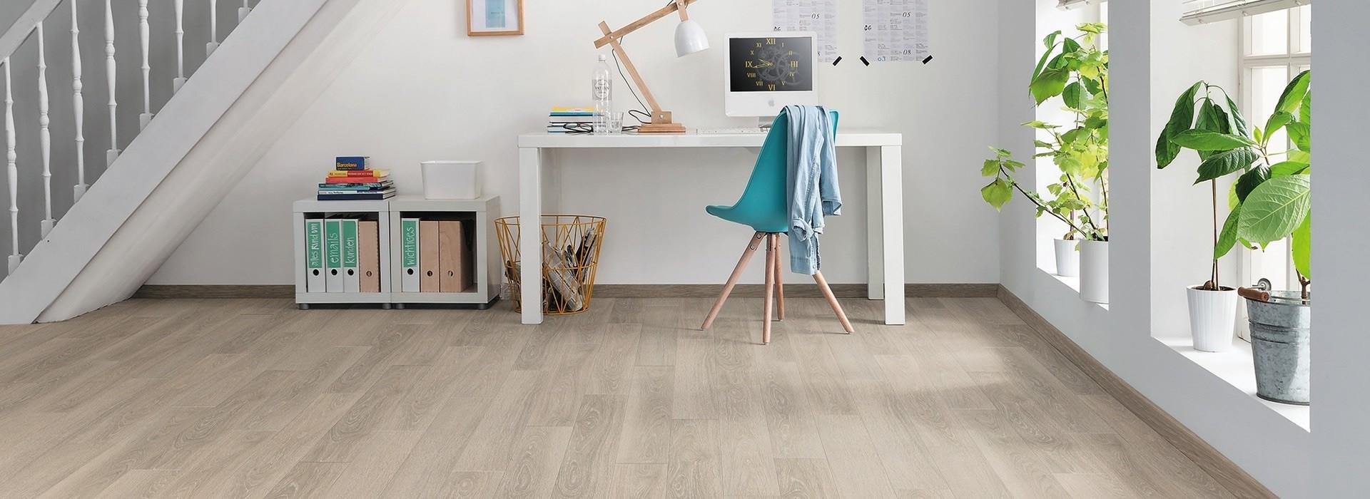 HARO Laminat Eiche weiss gekalkt Landhausdiele | Tritty 100 Loft | 2.Wahl | 17 m²-4018427400897 guenstig bei bodenverkauf.de kaufen HARO Laminat Eiche weiss gekalkt Landhausdiele | Tritty 100 Loft | 2.Wahl | 17 m²-4018427400897