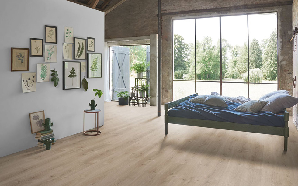 PARADOR Laminat Eiche hell geschliffen Landhausdiele 4-seitige Mini-V-Fuge | Euro Click-4014809226093