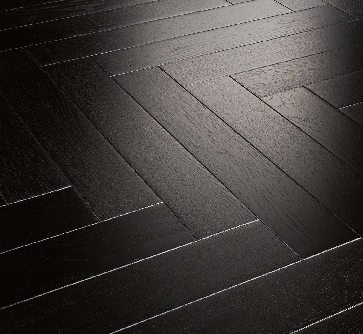 PARADOR Parkett Eiche schwarz Stab 4-seitige Minifase Fischgrät | Trendtime 3 | 25,5 m²-4014809172727
