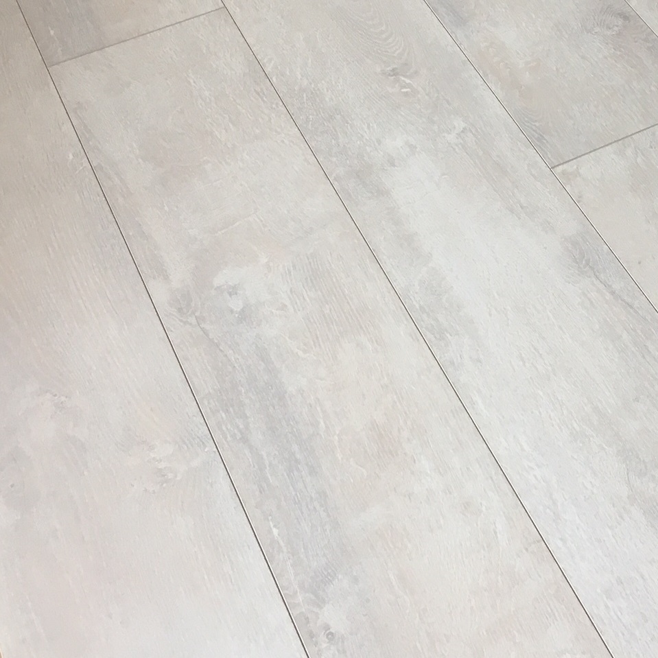 MEISTER Laminat Eiche cremeweiß 6261 Landhausdiele 4-seitige V-Fuge | Twin-Clic-4011138974817