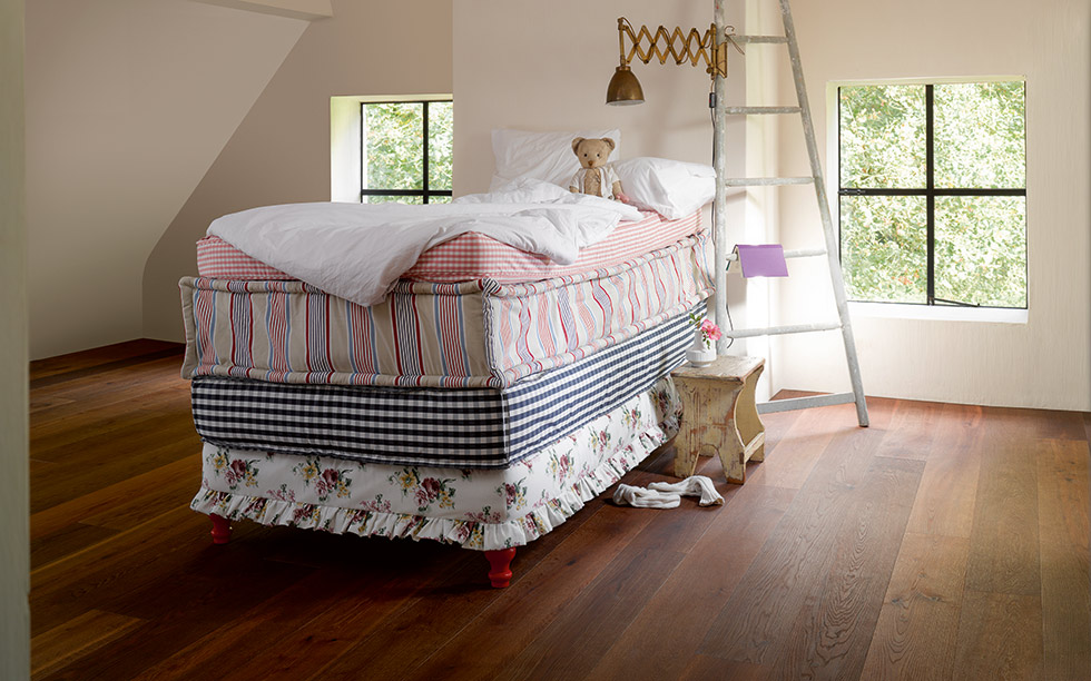 PARADOR Parkett Thermoeiche gebürstet Landhausdiele naturgeölt 4-seitige Fase | Sonderedition-# guenstig bei bodenverkauf.de kaufen PARADOR Parkett Thermoeiche gebürstet Landhausdiele naturgeölt 4-seitige Fase | Sonderedition-#