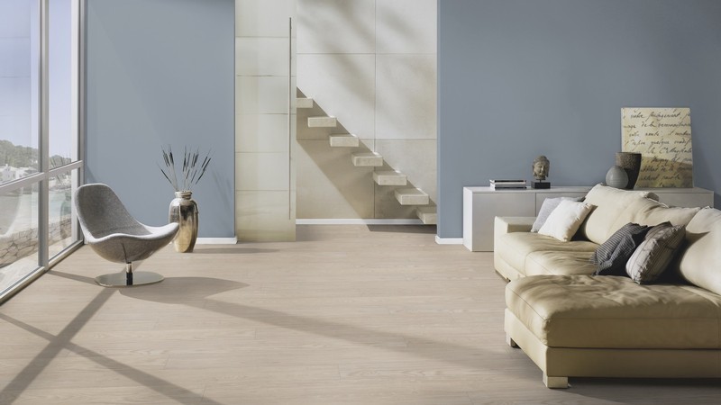 TER HÜRNE Vinylboden Eiche Stockholm beige Lange Landhausdiele A04a | Pure Choice | 18 m²-4012853119637 guenstig bei bodenverkauf.de kaufen TER HÜRNE Vinylboden Eiche Stockholm beige Lange Landhausdiele A04a | Pure Choice | 18 m²-4012853119637
