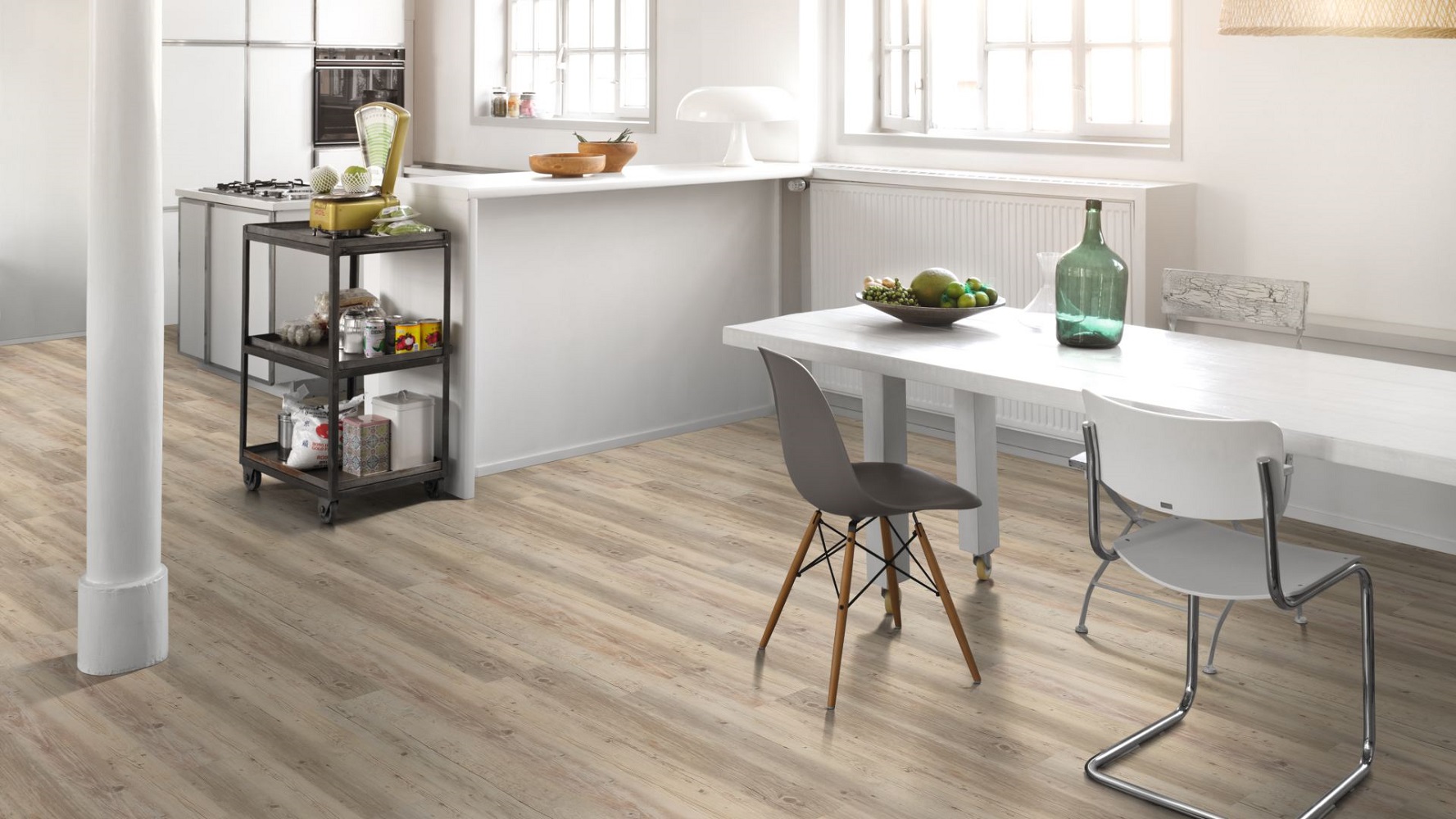 PARADOR Vinylboden Pinie weiß geölt Landhausdiele Sägeraue Struktur | Basic 30-4014809191803