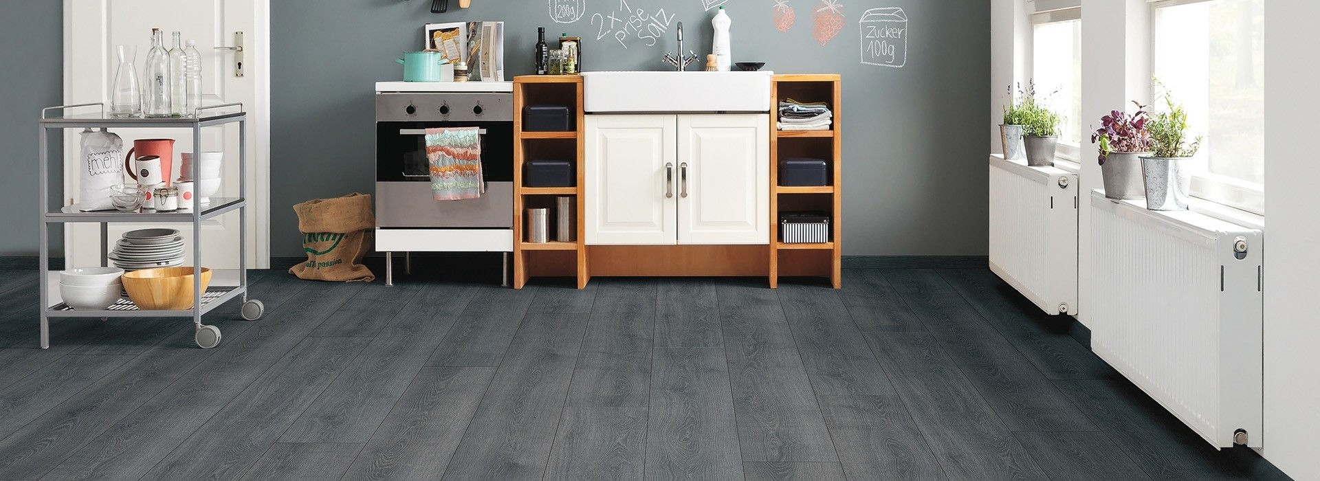 HARO Laminat Eiche Contura schwarz authentic Landhausdiele 4V | Tritty 100 | 15,5 m²-4018427390600
