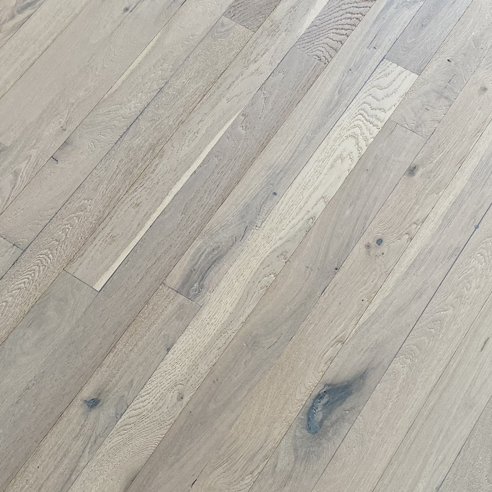 TER HÜRNE Parkett Eiche rustikal Landhausdiele 2-Stab Minifase gebürstet weiß geölt-# guenstig bei bodenverkauf.de kaufen TER HÜRNE Parkett Eiche rustikal Landhausdiele 2-Stab Minifase gebürstet weiß geölt-#