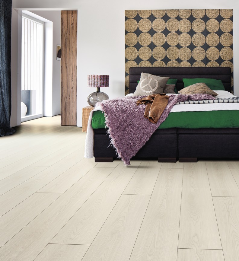 HARO Designboden Eiche weiß Landhausdiele XL | DISANO Classic Aqua | 2. Wahl | 14 m²-4018427414979
