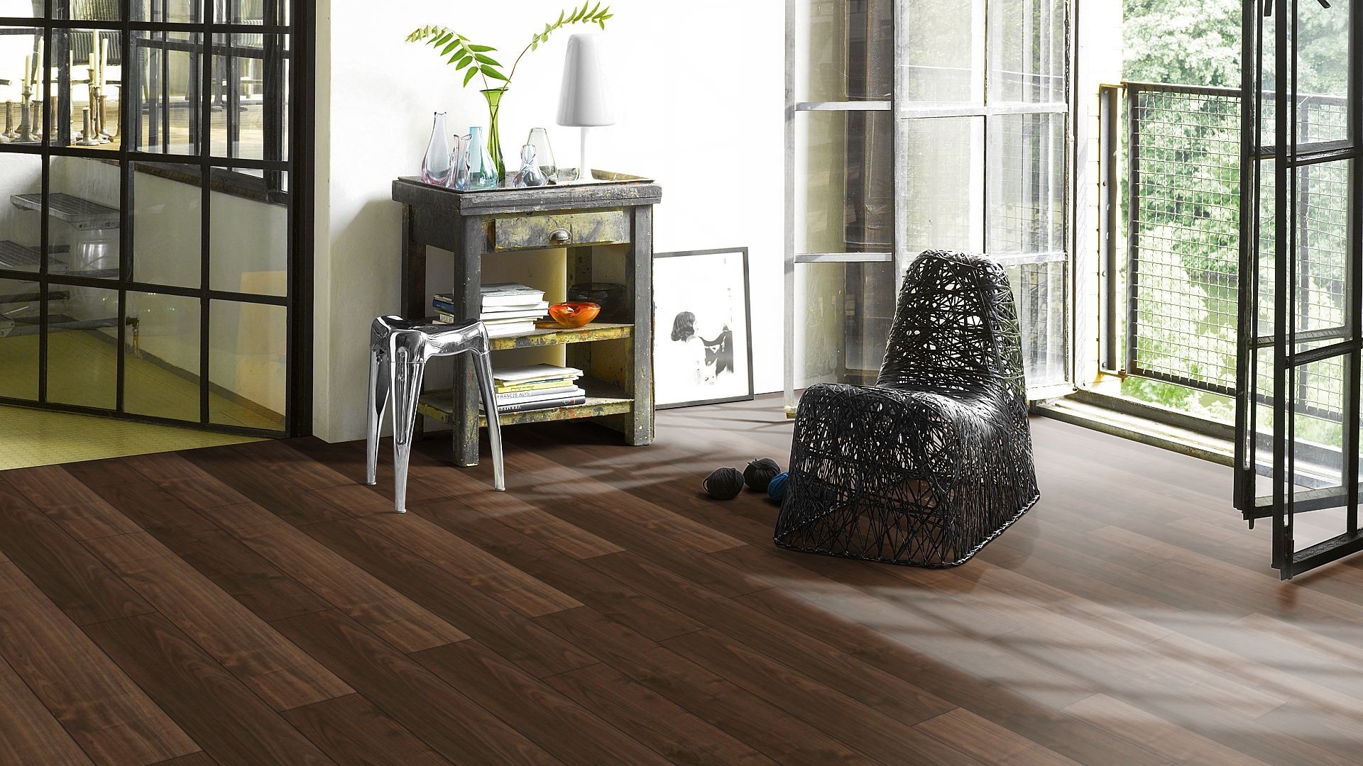 PARADOR Laminat Walnuss Landhausdiele Holzstruktur 4-seitige V-Fuge | Classic 1050 | 2. Wahl-4014809228998