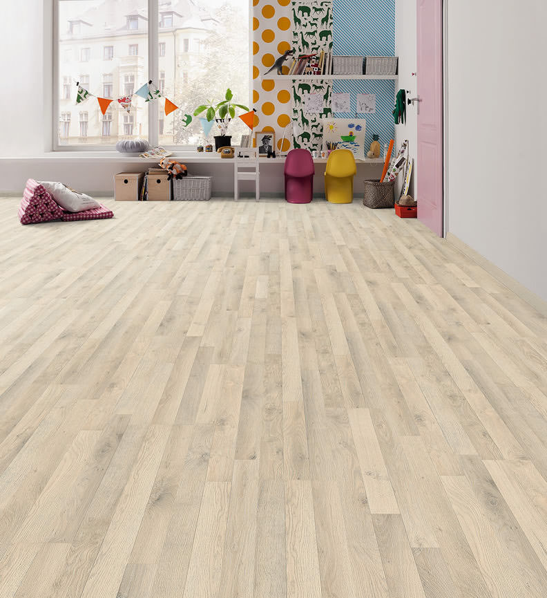 HARO Laminat Samteiche grau strukturiert matt Schiffsboden 3-Stab | Sonderedition | 19 m²-4018427386597