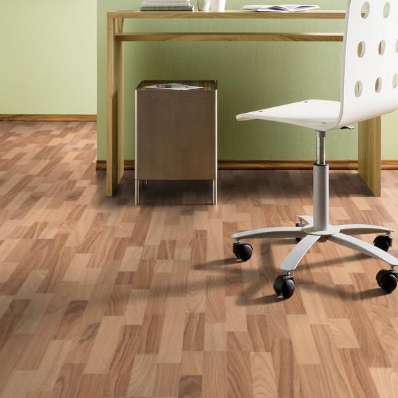 Laminat Walnuss Sicilya Schiffsboden 3-Stab Struktur: 36,0 m²- guenstig bei bodenverkauf.de kaufen Laminat Walnuss Sicilya Schiffsboden 3-Stab Struktur: 36,0 m²-