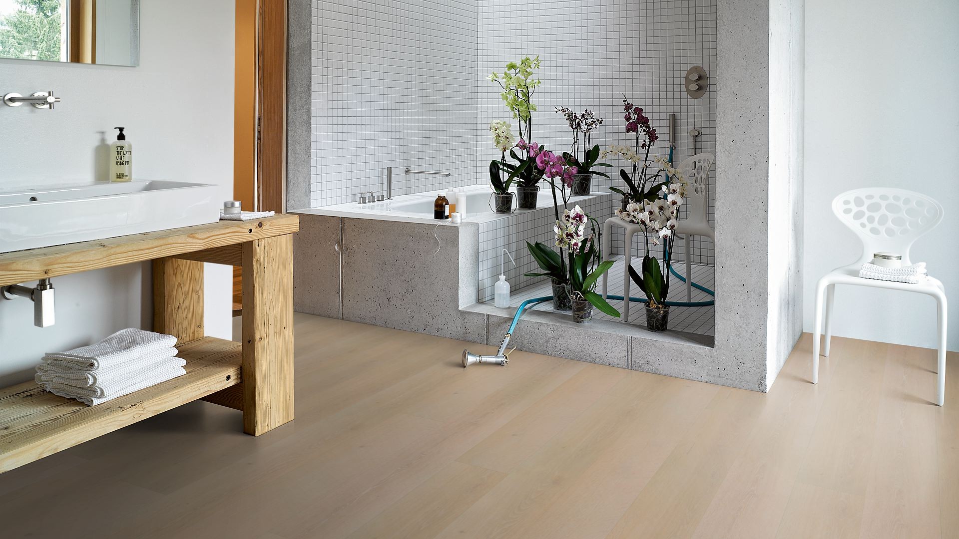 PARADOR Vinyl Eiche Skyline perlgrau Holzstruktur | Trendtime 6.30 | 14 m²-4014809172192 guenstig bei bodenverkauf.de kaufen PARADOR Vinyl Eiche Skyline perlgrau Holzstruktur | Trendtime 6.30 | 14 m²-4014809172192