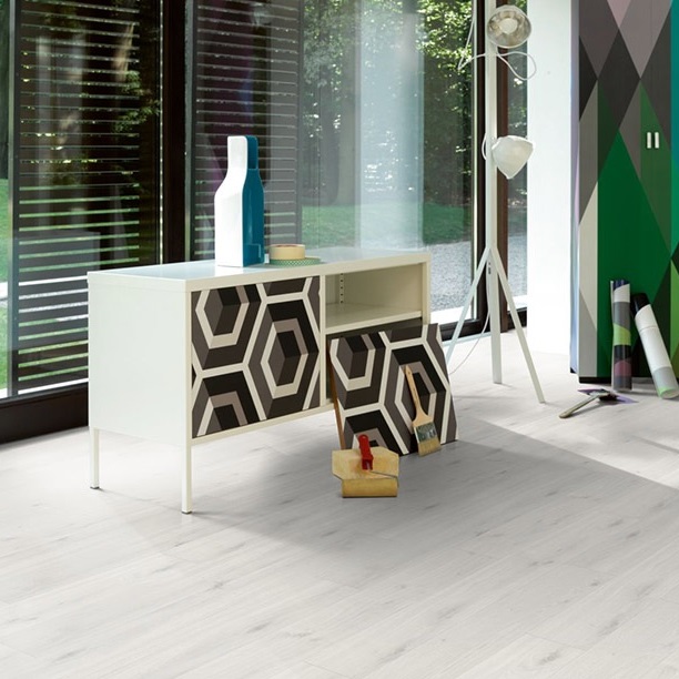 PARADOR Parkett Eiche lebhaft weiß Landhausdiele Minifase | Sonderedition 2. Wahl | 27 m²-#