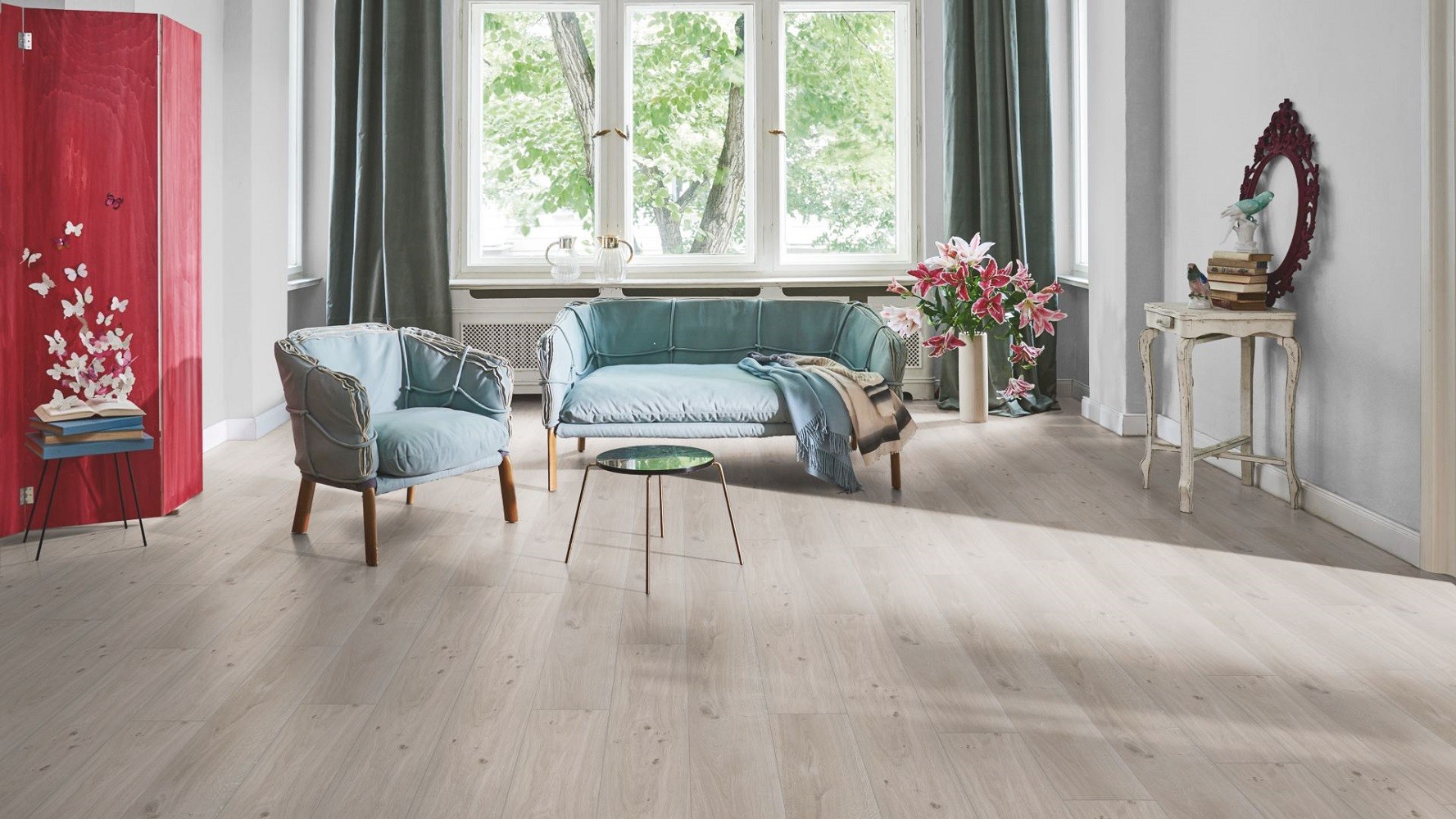 PARADOR Laminat Eiche naturgrau Landhausdiele Seidenmatte Struktur 4-seitige V-Fuge | Basic 200-4014809170617