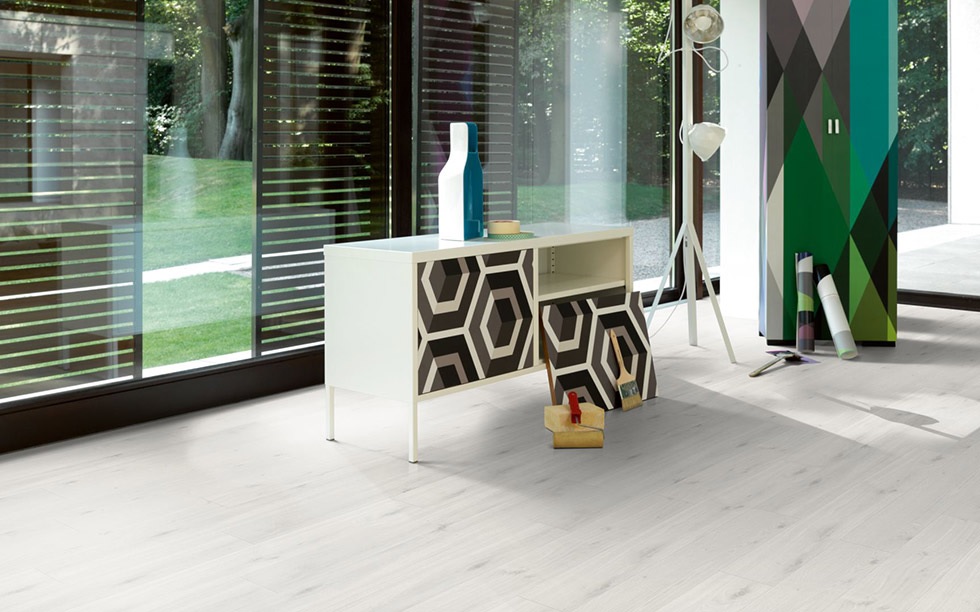 PARADOR Parkett Eiche lebhaft weiß Landhausdiele Minifase | Sonderedition 2. Wahl | 27 m²-#