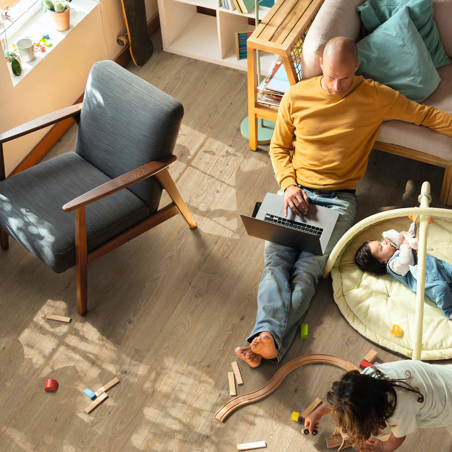 HARO Laminat Eiche Flavia puro authentic Landhausdiele 4V | Tritty 100 Gran Via Silent Pro | 30 m²-4018427512248 guenstig bei bodenverkauf.de kaufen HARO Laminat Eiche Flavia puro authentic Landhausdiele 4V | Tritty 100 Gran Via Silent Pro | 30 m²-4018427512248