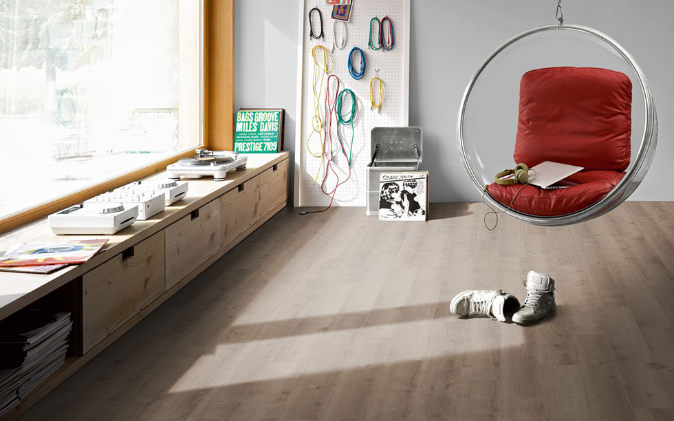 PARADOR Designboden Eiche Pure perlgrau Landhausdiele 4-seitige Fase | Modular ONE Hydron-4014809256595