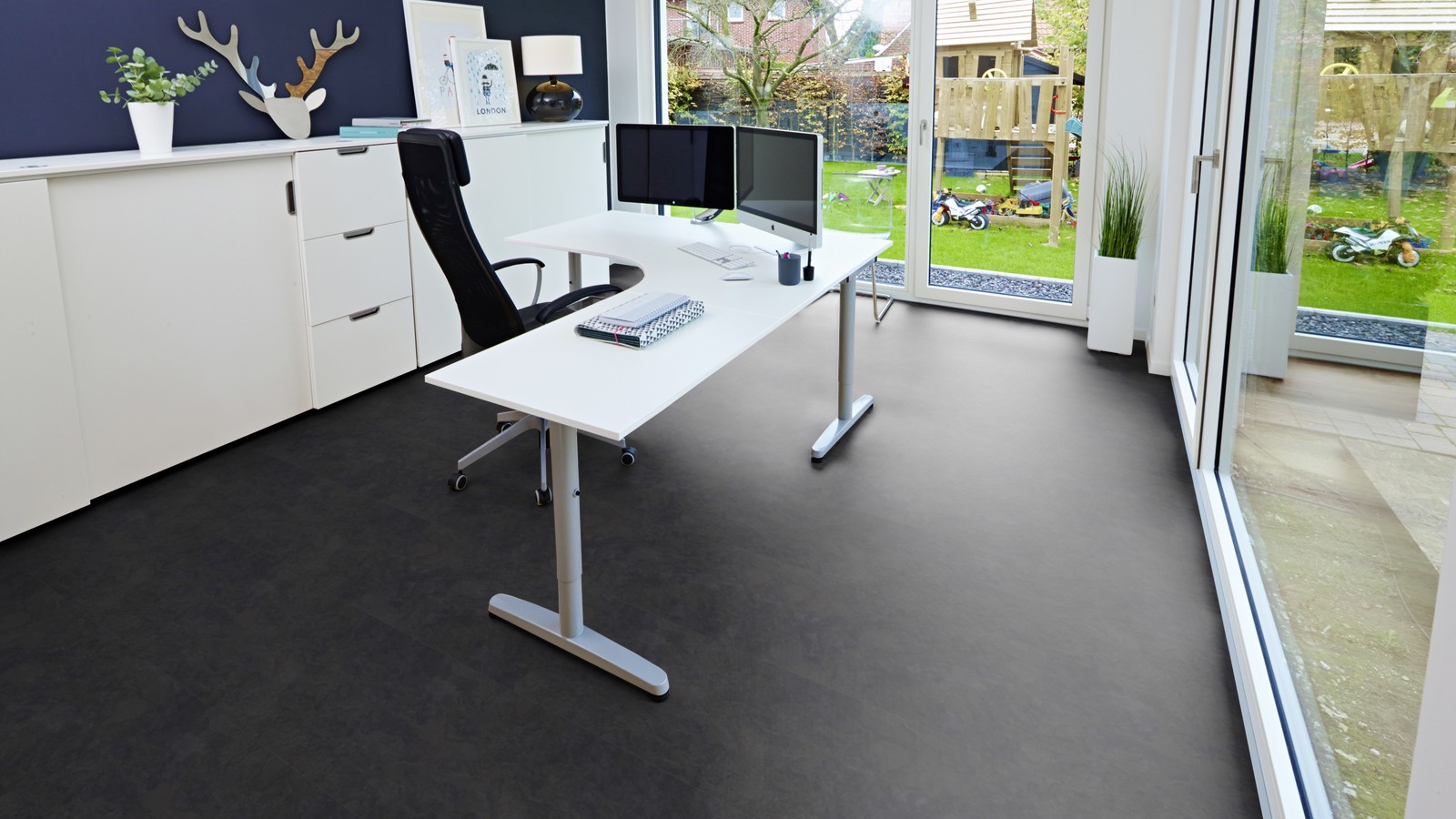 TER HÜRNE Vinylboden Stein Samos anthrazit J10 | Stone Choice Compact | 12 m²-4012853111037 guenstig bei bodenverkauf.de kaufen TER HÜRNE Vinylboden Stein Samos anthrazit J10 | Stone Choice Compact | 12 m²-4012853111037