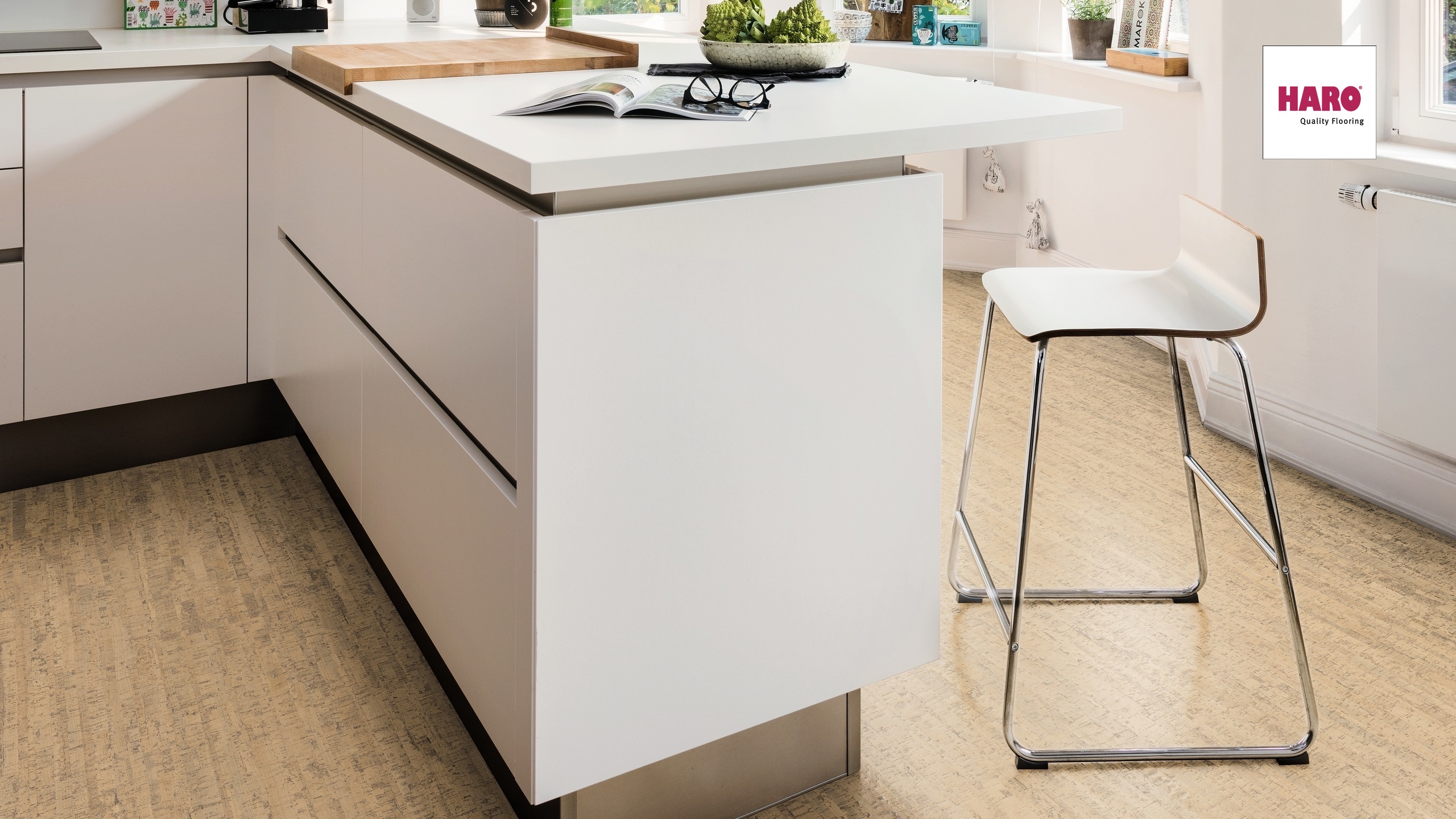 HARO Korkboden Arcos antikweiß Permadur | Corkett | 2. Wahl-4018427313999 guenstig bei bodenverkauf.de kaufen HARO Korkboden Arcos antikweiß Permadur | Corkett | 2. Wahl-4018427313999