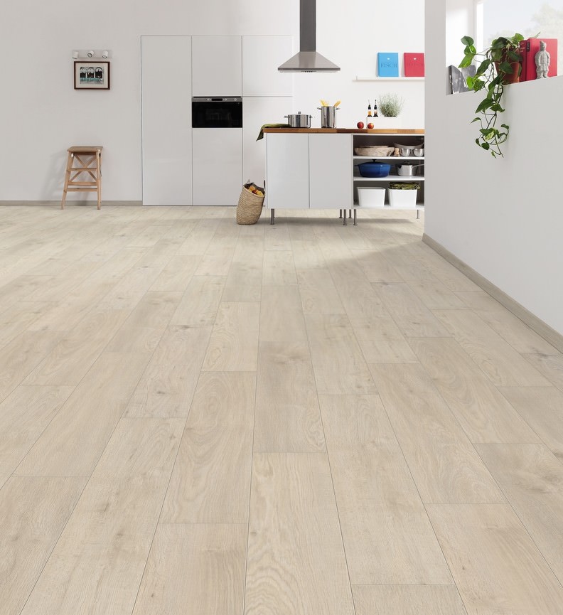 HARO Laminat Eiche Sicilia weiß Landhausdiele 4V authentic matt | Sonderedition | 17 m²-4018427426200 guenstig bei bodenverkauf.de kaufen HARO Laminat Eiche Sicilia weiß Landhausdiele 4V authentic matt | Sonderedition | 17 m²-4018427426200
