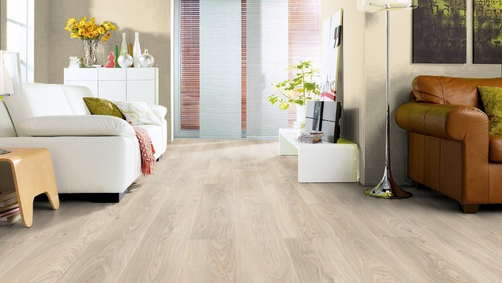 HARO Laminat Highland Eiche Landhausdiele 4V | Tritty 100 | 2.Wahl | 31 m²-4018427382629