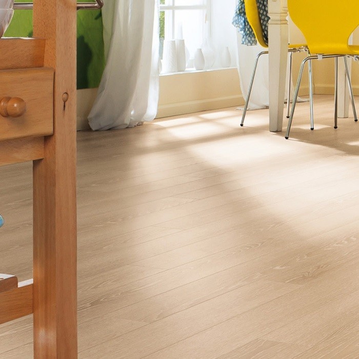 HARO Laminat Eiche creme gekalkt Landhausdiele | Tritty 100 Loft | 2.Wahl | 28 m²-4018427310776
