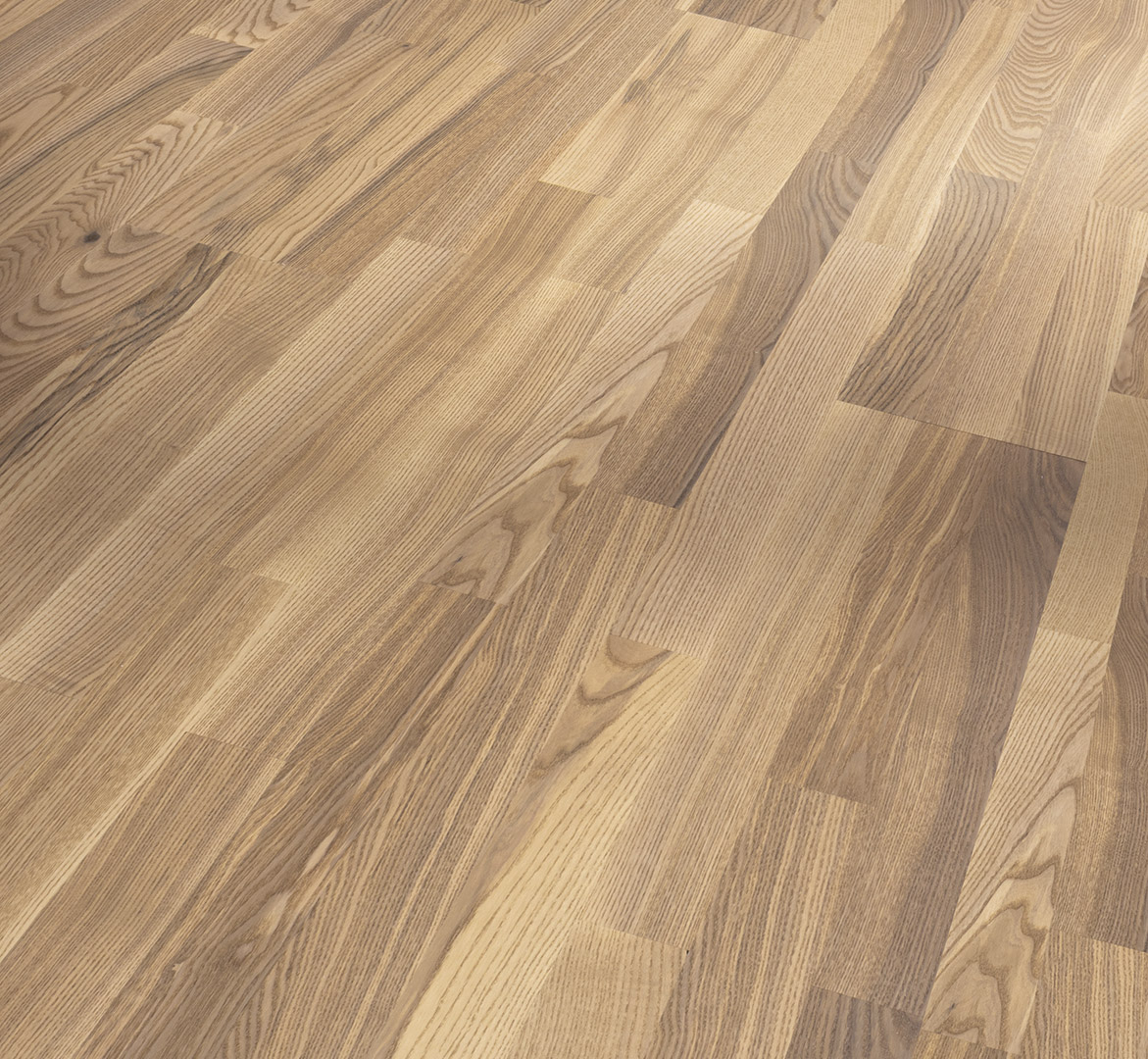 PARADOR Parkett Esche Rustic Schiffsboden 3-Stab lackversiegelt matt weiß | Aktionsparkett