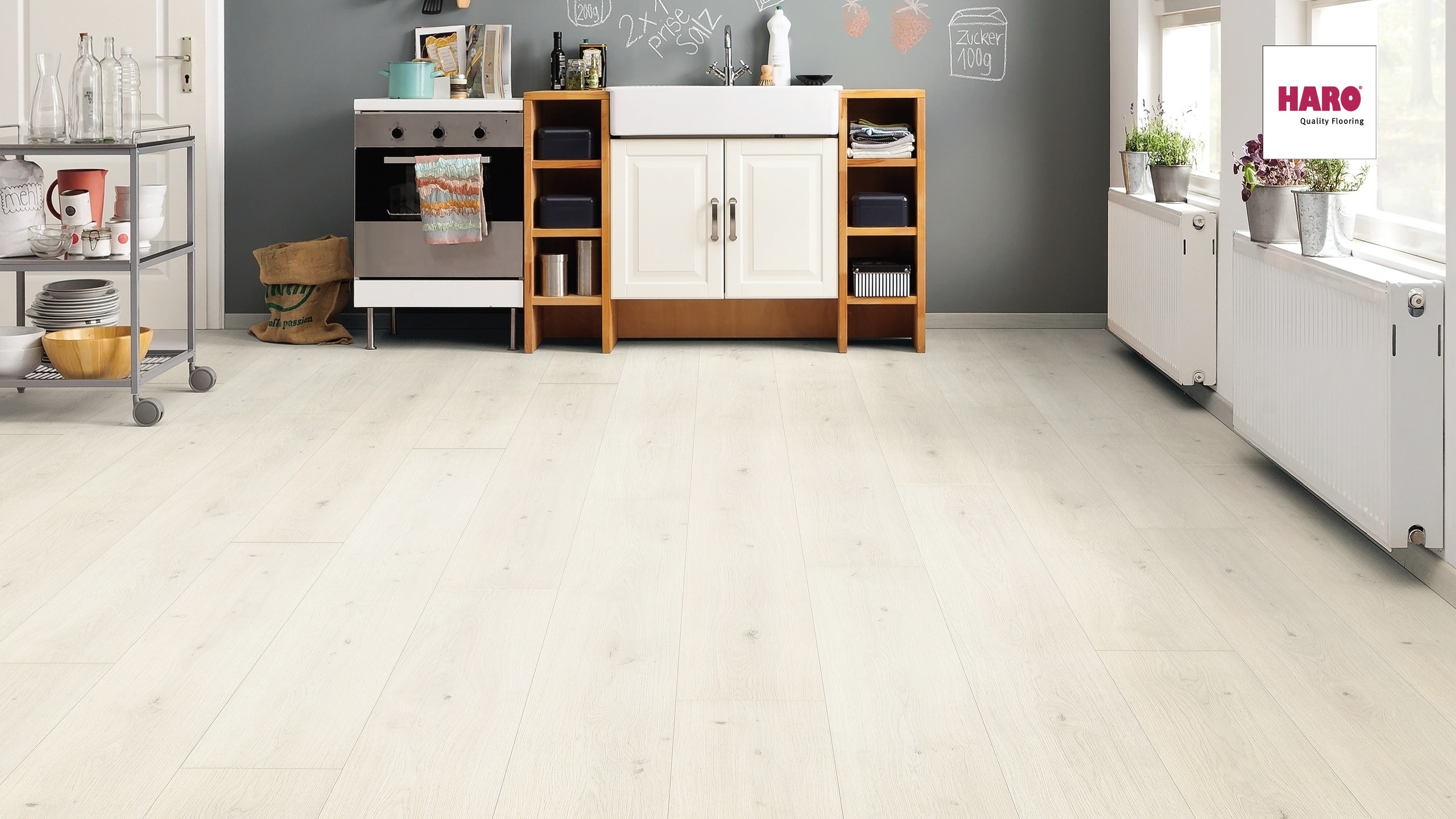 HARO Laminat Eiche Emilia weiß authentic soft Landhausdiele | Tritty 100 Gran Via | 2.Wahl | 21 m²-4018427446543
