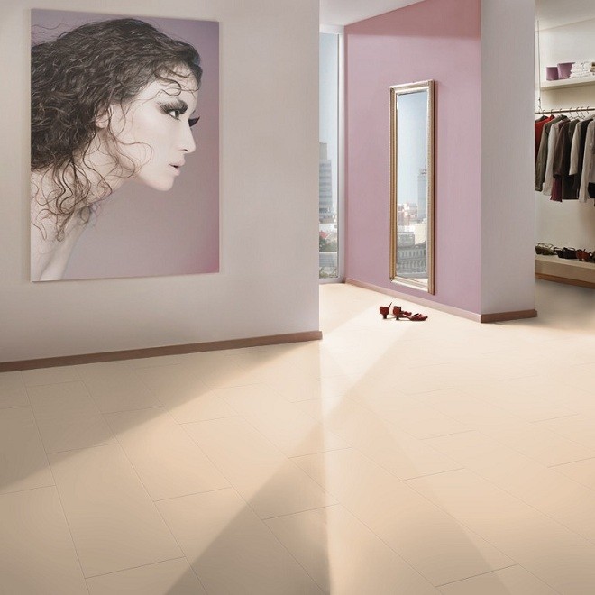 TER HÜRNE Laminat Farbdesign Pergamentbeige hochglänzend | Avatara Floor | 42 m²-4012853079436