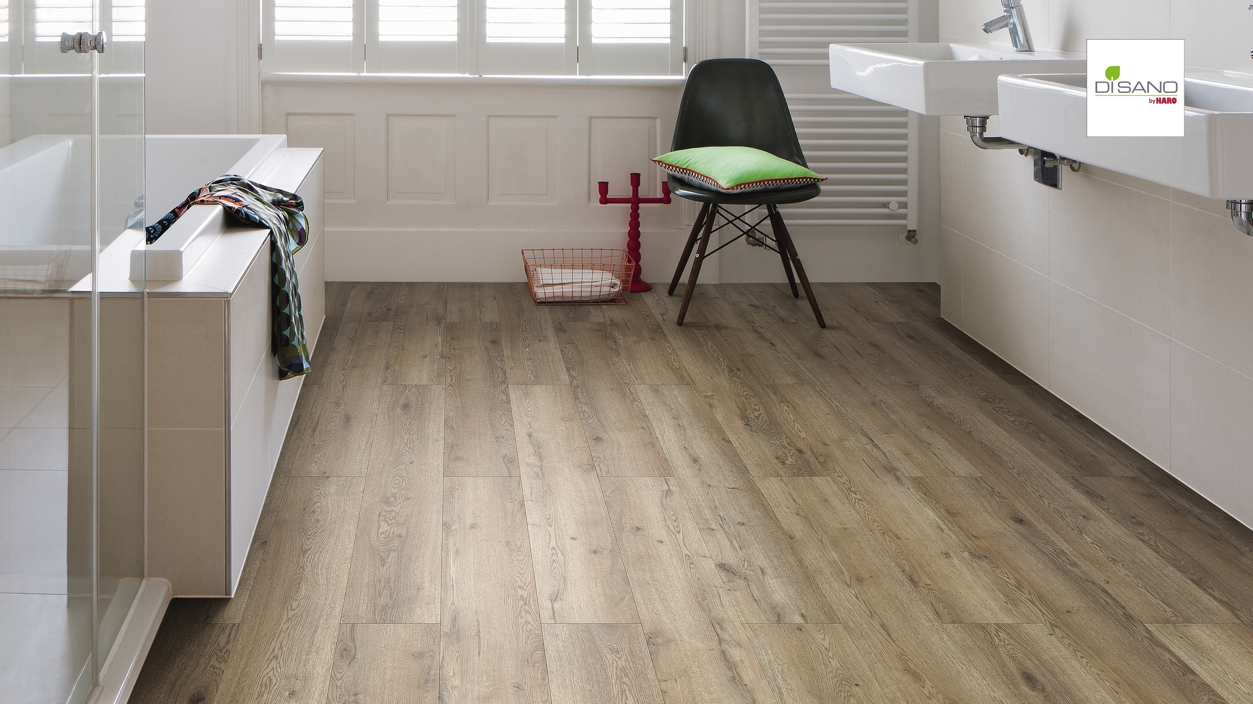 HARO Designboden Eiche Oxford strukturiert Landhausdiele 4VM | DISANO SmartAqua | 36 m²-4018427423995 guenstig bei bodenverkauf.de kaufen HARO Designboden Eiche Oxford strukturiert Landhausdiele 4VM | DISANO SmartAqua | 36 m²-4018427423995