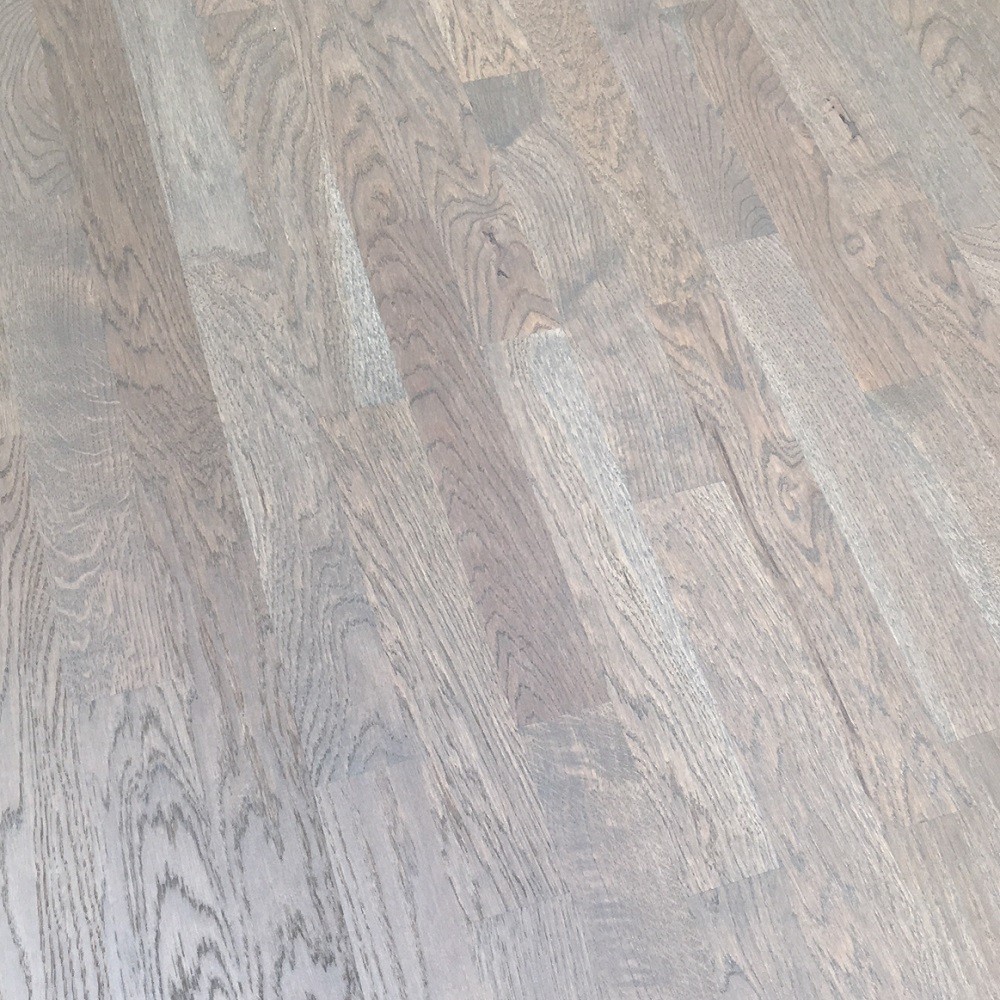 PARADOR Parkett Eiche grau Schiffsboden 3-Stab gebürstet matt lackiert | 2. Wahl-# guenstig bei bodenverkauf.de kaufen PARADOR Parkett Eiche grau Schiffsboden 3-Stab gebürstet matt lackiert | 2. Wahl-#