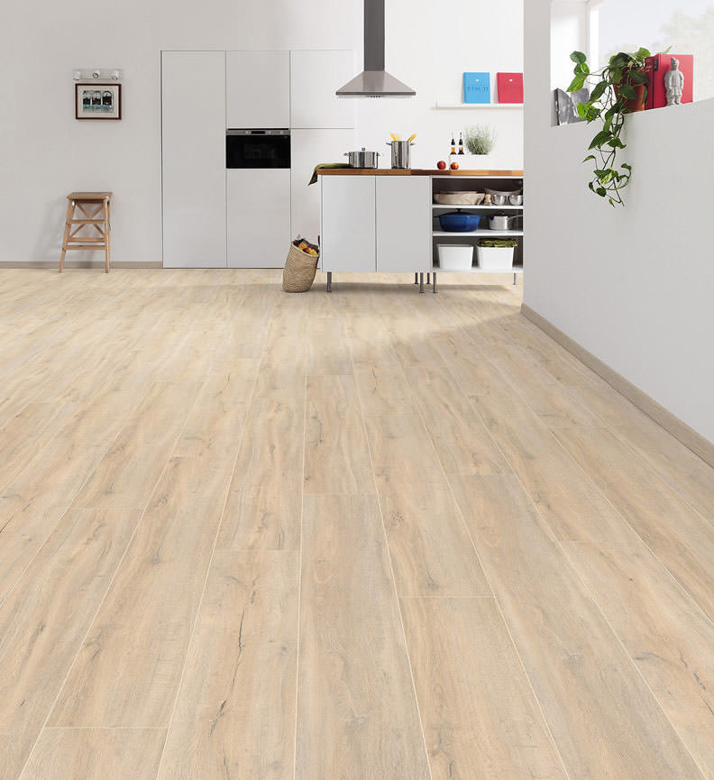 HARO Designboden Eiche Jubile strukturiert Landhausdiele XL 4V | DISANO Life | 22 m²-4018427390105