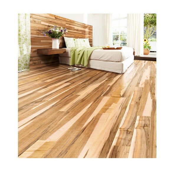 Laminat Satin Walnuss hochglanz Landhausdiele mit V-Fuge: 25,0 m²-9006936042955