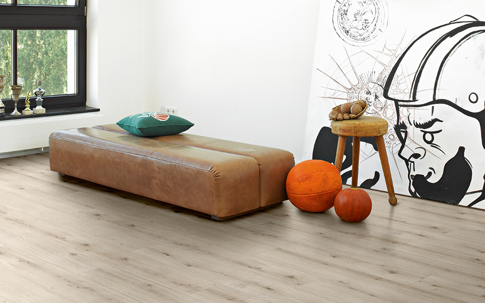 PARADOR Designboden Eiche Urban weiß gekälkt Schlossdiele 4-seitige Fase | Modular ONE-4014809192503