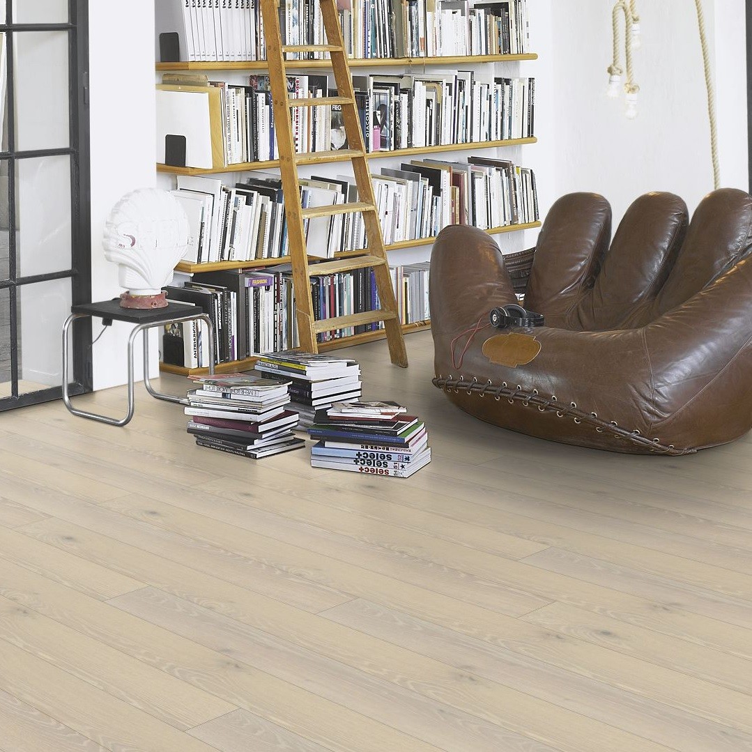 Parkett Eiche gekälkt Landhausdiele mattlackiert | 2.Wahl | 19 m²- guenstig bei bodenverkauf.de kaufen Parkett Eiche gekälkt Landhausdiele mattlackiert | 2.Wahl | 19 m²-