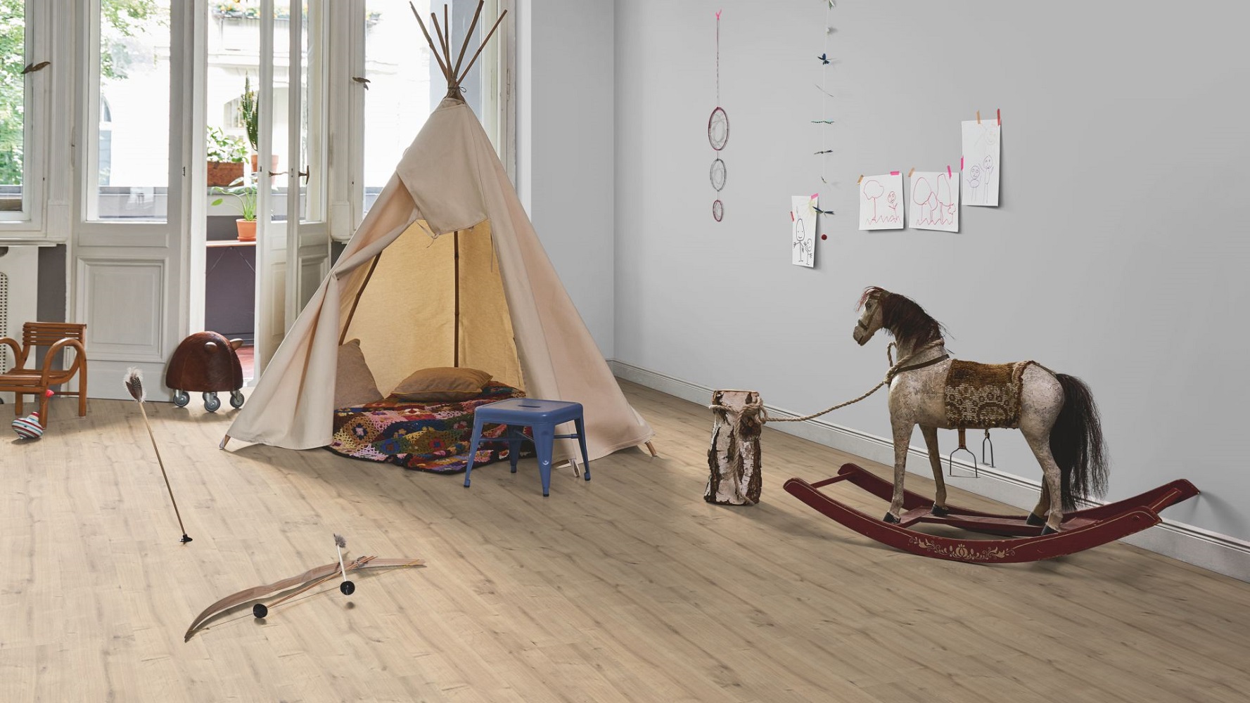 PARADOR Laminat Eiche geschliffen Landhausdiele 4-seitige V-Fuge | Classic 1050 | 2. Wahl-4014809153924 guenstig bei bodenverkauf.de kaufen PARADOR Laminat Eiche geschliffen Landhausdiele 4-seitige V-Fuge | Classic 1050 | 2. Wahl-4014809153924