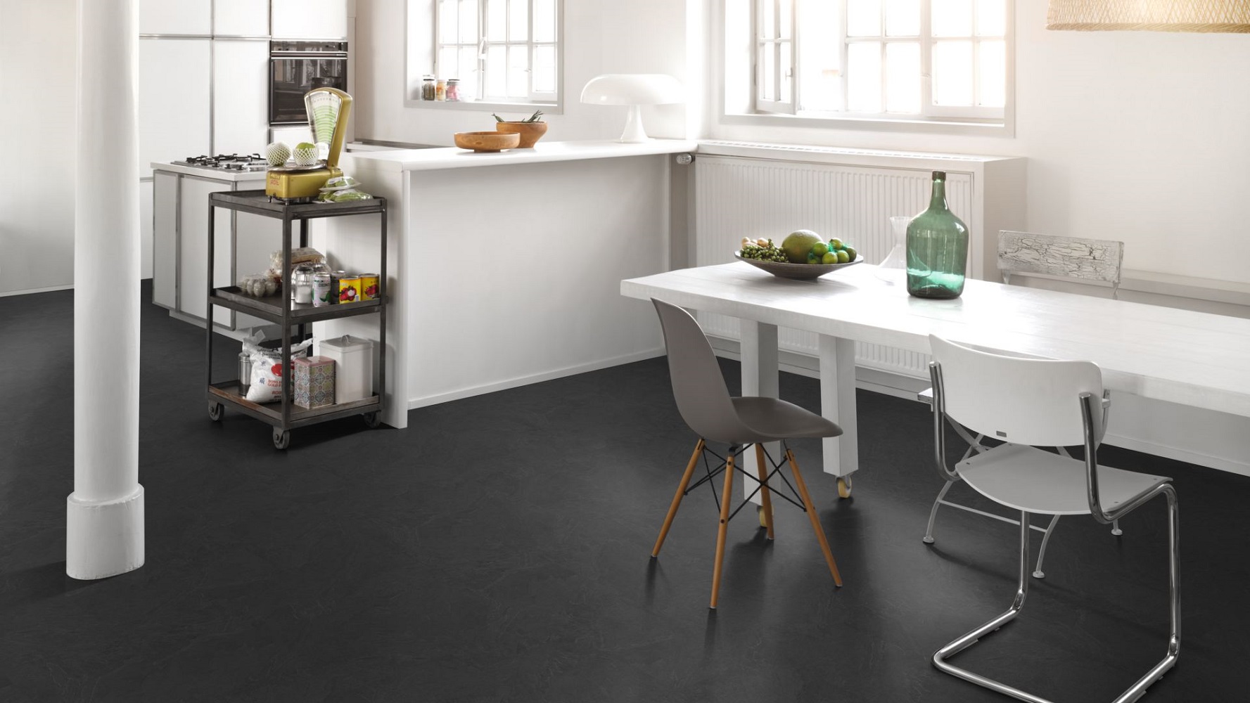 PARADOR Laminat Schiefer anthrazit Steinstruktur 4-seitige V-Fuge | Trendtime 5 | 9 m²-4014809171690