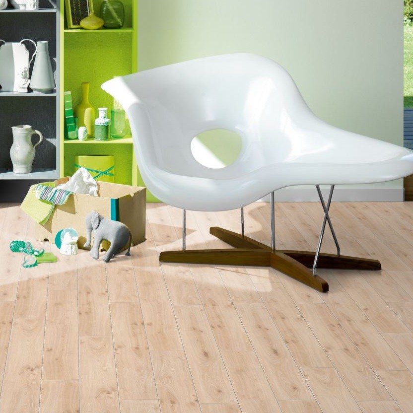 Vinyl Eiche Elegant gekälkt Holzstruktur Landhausdiele mit V-Fuge Eco Balance PUR: 16,0 m²-4014809163589