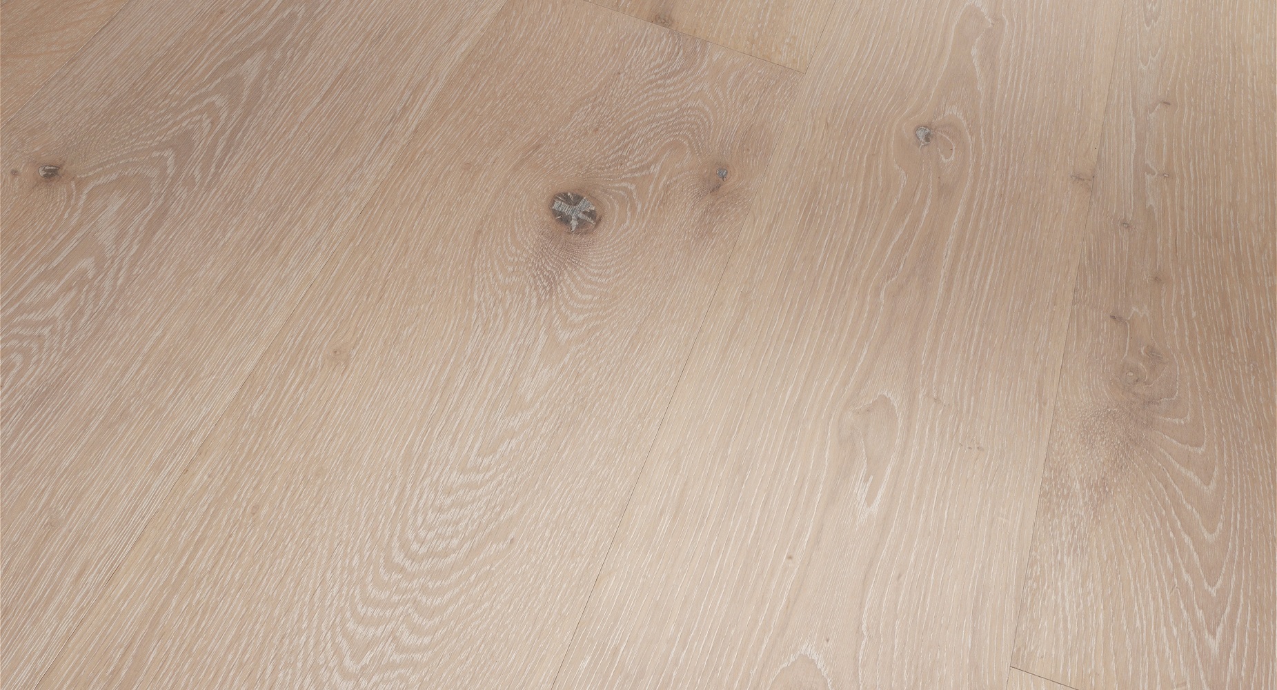 PARADOR Parkett Eiche gebürstet Landhausdiele naturgeölt weiß umlaufende Minifase | Eco Balance | 36-4014809197546 guenstig bei bodenverkauf.de kaufen PARADOR Parkett Eiche gebürstet Landhausdiele naturgeölt weiß umlaufende Minifase | Eco Balance | 36-4014809197546