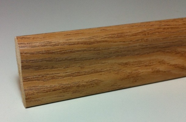 Classic Sockelleiste 40 mm Eiche hell- guenstig bei bodenverkauf.de kaufen Classic Sockelleiste 40 mm Eiche hell-