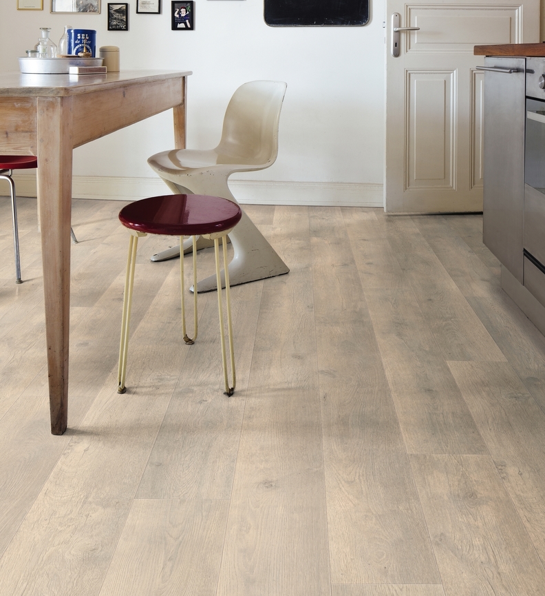 HARO Laminat Eiche Bergamo antikweiß authentic matt Landhausdiele 4V | Tritty 90 | 2.Wahl | 36 m²-4018427447885