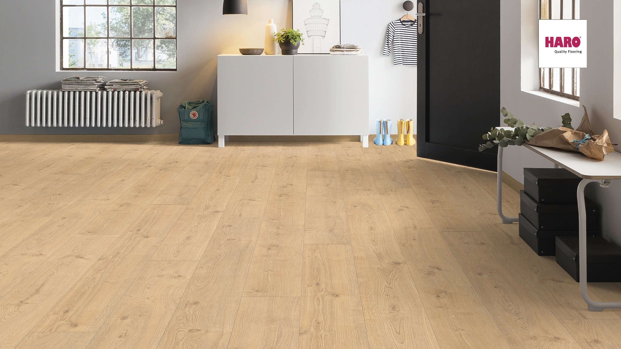 HARO Laminat Eiche Portland puro authentic Landhausdiele 4V | Tritty 200 Aqua | 2. Wahl | 16 m²-4018427448271 guenstig bei bodenverkauf.de kaufen HARO Laminat Eiche Portland puro authentic Landhausdiele 4V | Tritty 200 Aqua | 2. Wahl | 16 m²-4018427448271