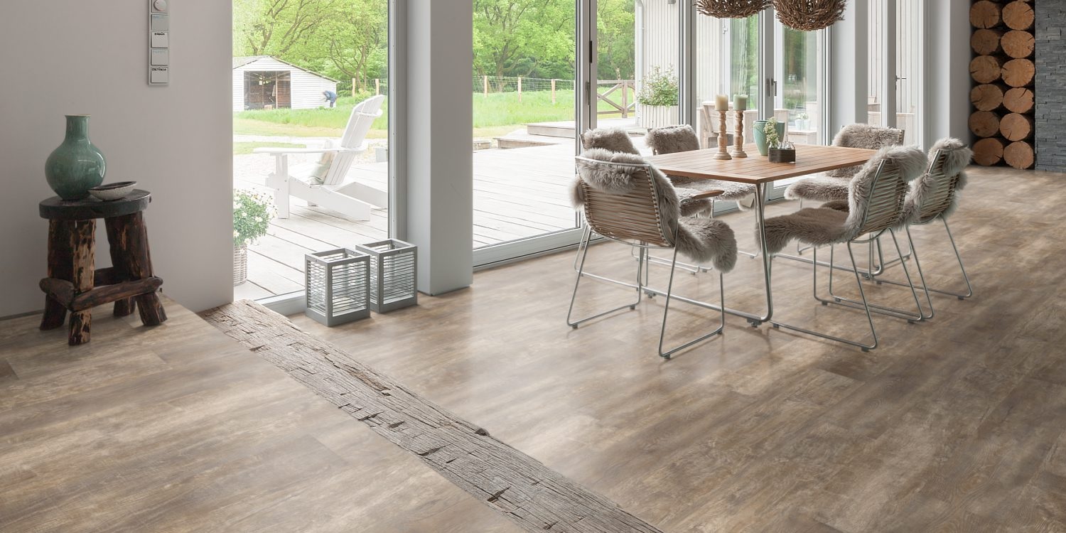 HARO Designboden Antikeiche geräuchert Landhausdiele 4VM | DISANO SmartAqua | 2. Wahl | 12 m²-4018427433338