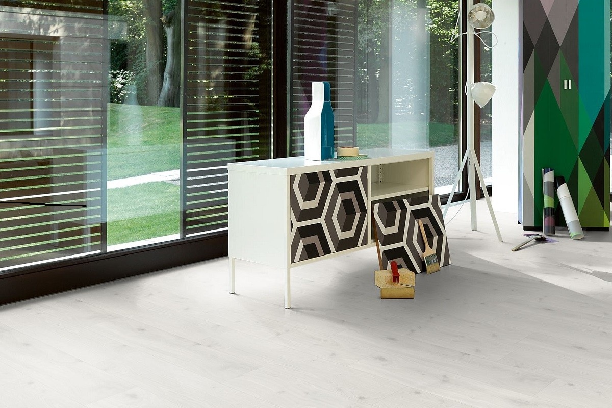 PARADOR Laminat Eiche kristallweiß Landhausdiele Gebürstete Struktur | Click In | 2. Wahl-4014809158219