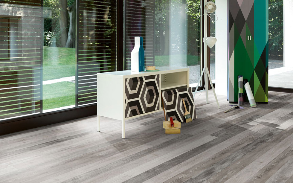 PARADOR Laminat Shufflewood harmony Seidenmatte Struktur 4-seitige V-Fuge | Trendtime 1-4014809267782 guenstig bei bodenverkauf.de kaufen PARADOR Laminat Shufflewood harmony Seidenmatte Struktur 4-seitige V-Fuge | Trendtime 1-4014809267782