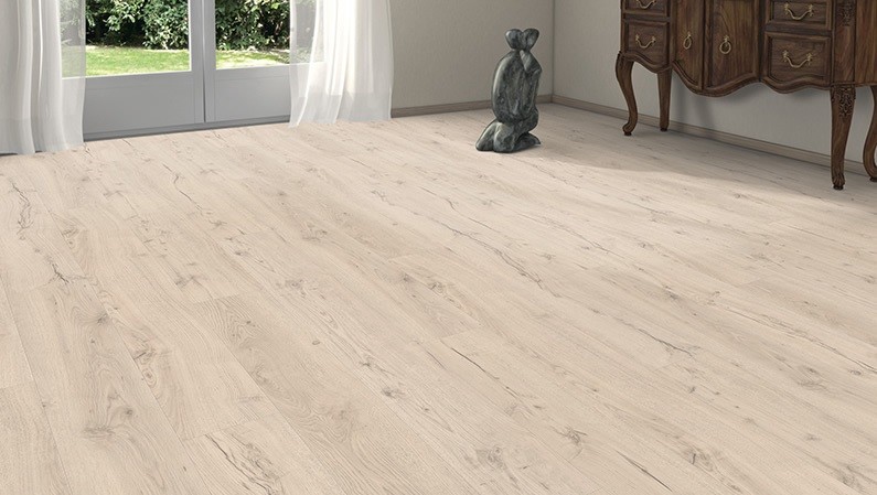 HARO Laminat Alpineiche weiß authentic matt mit V-Fuge Gran Via | 2.Wahl-4018427325770