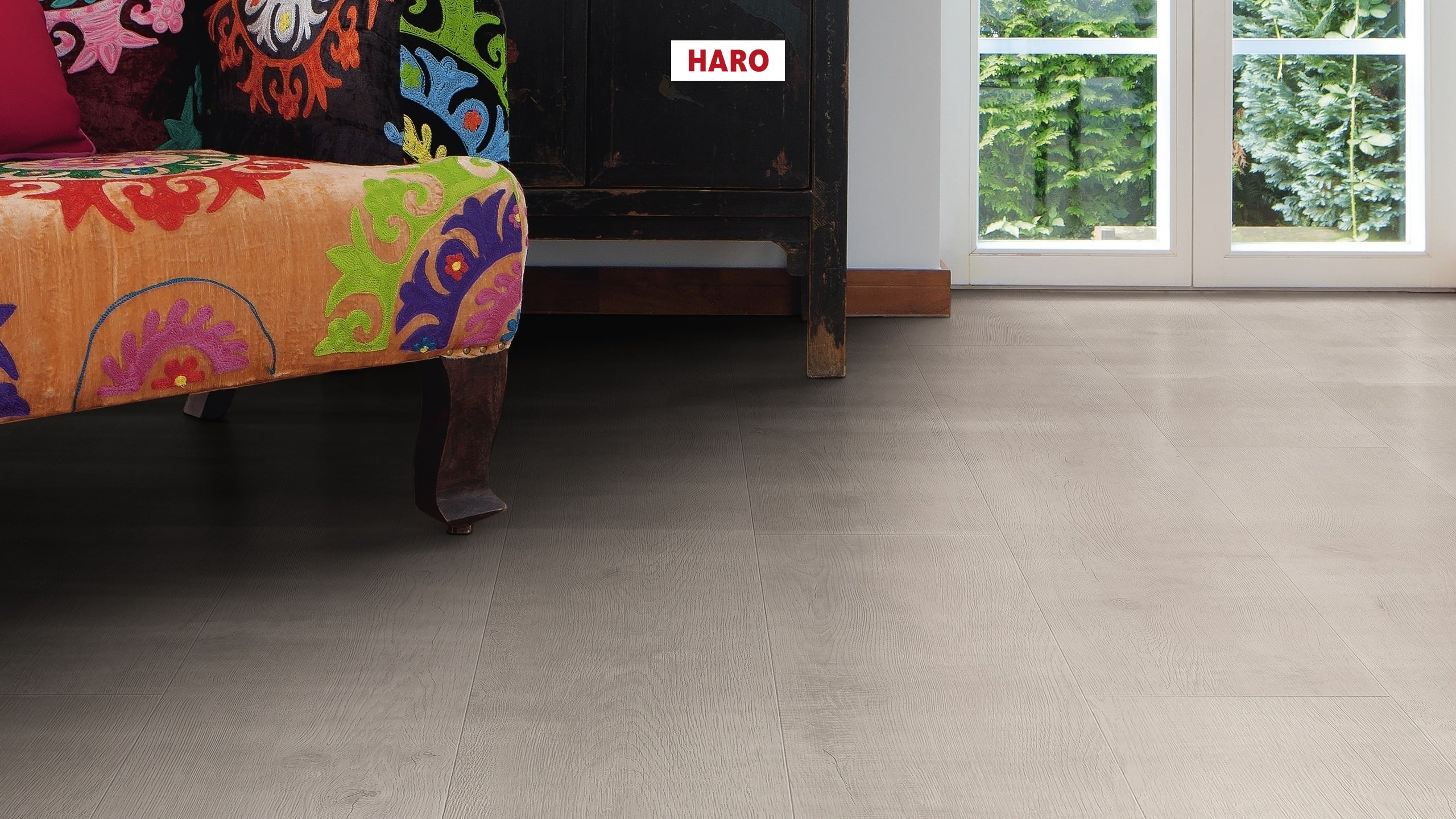 HARO Laminat Eiche Bergamo silbergrau Landhausdiele 4V | Tritty 100 Campus | 2. Wahl | 12 m²-4018427448165