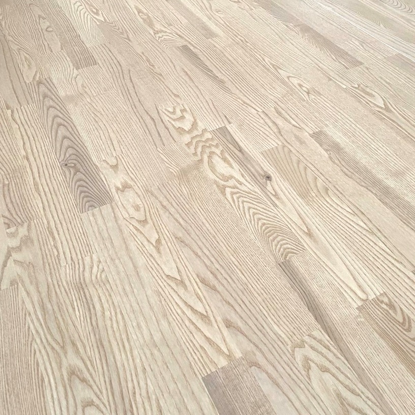 PARADOR Parkett Esche Rustic Schiffsboden 3-Stab lackversiegelt matt weiß | Aktionsparkett-4014809262732 guenstig bei bodenverkauf.de kaufen PARADOR Parkett Esche Rustic Schiffsboden 3-Stab lackversiegelt matt weiß | Aktionsparkett-4014809262732