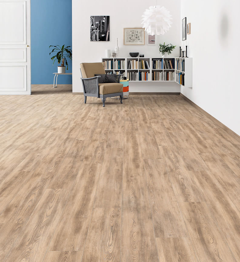 HARO Laminat Eiche caramel Landhausdiele 4V | Tritty 100 | 2.Wahl | 28 m²-401842735000 guenstig bei bodenverkauf.de kaufen HARO Laminat Eiche caramel Landhausdiele 4V | Tritty 100 | 2.Wahl | 28 m²-401842735000