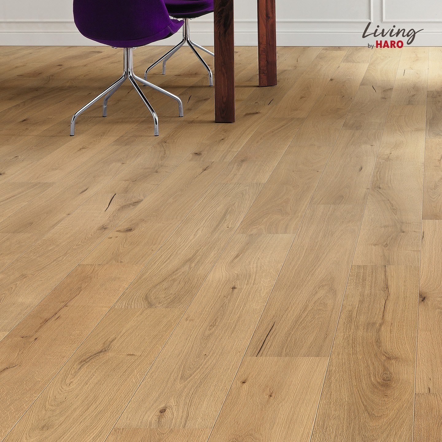 HARO Parkett Eiche pure strukturiert Landhausdiele 2V naturgeölt | Living 2500-4018427445812 guenstig bei bodenverkauf.de kaufen HARO Parkett Eiche pure strukturiert Landhausdiele 2V naturgeölt | Living 2500-4018427445812